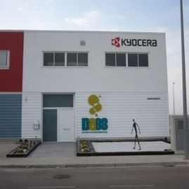 Riera Rotulistas fachada de empresa Kyocera